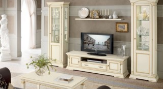 Витрина для посуды — старомодный предмет мебели или новая тенденция в дизайне?